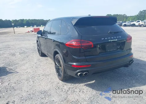 2016 Porsche Cayenne E-Hybrid S из США, поврежденный, VIN WP1AE2A27GLA59572